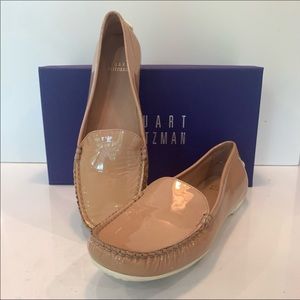Stuart Weitzman natural patent leather drive shoe